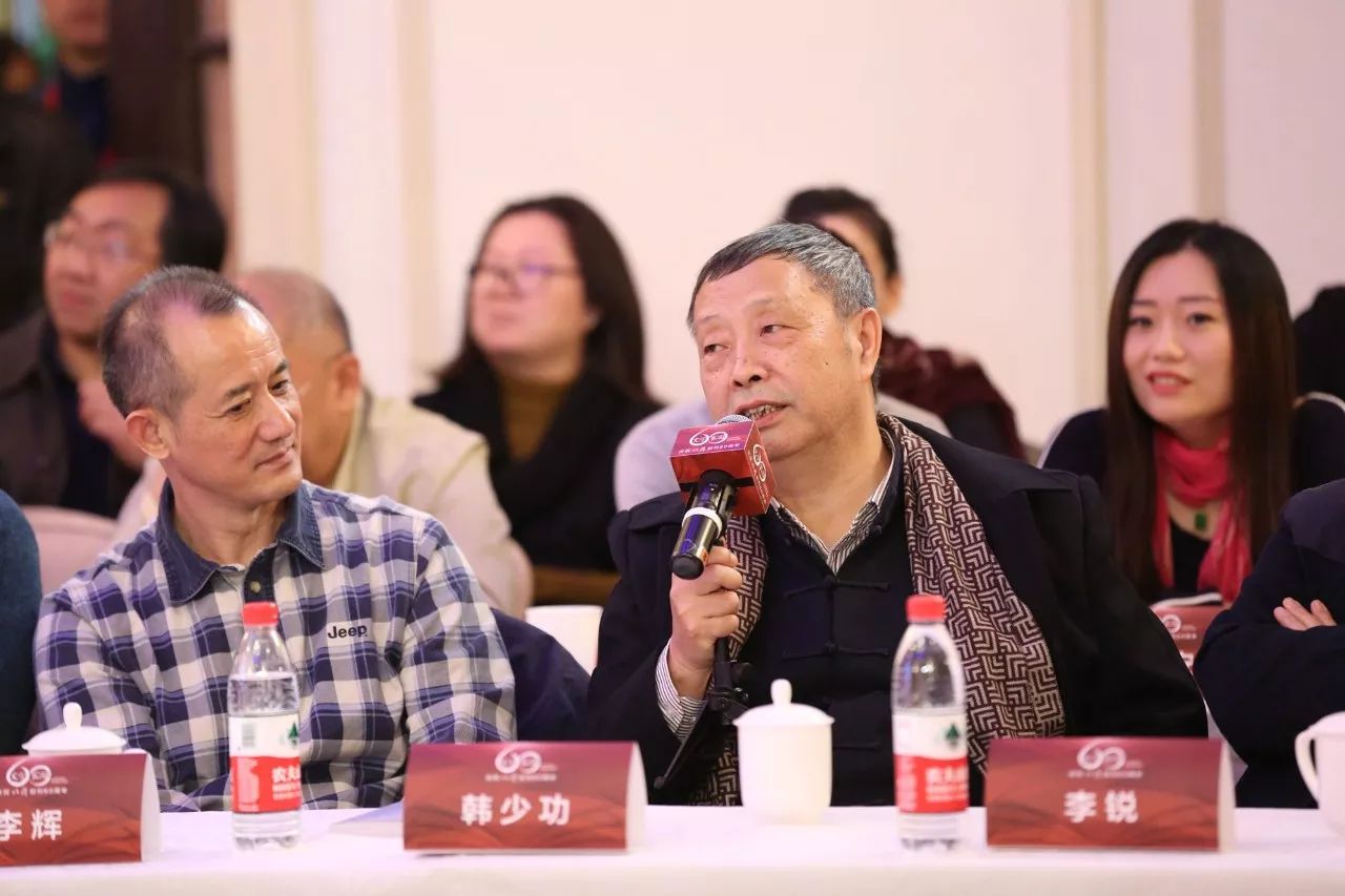 文學(xué)家園：大咖舉杯古井貢，共慶《收獲》60年！
