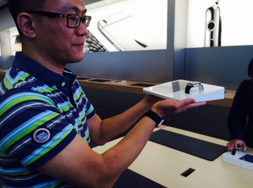Apple Watch全球預(yù)約試戴今啟動 眾中國果粉赴店“嘗鮮”